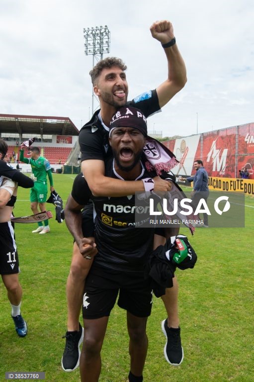 Futebol: Casa Pia vence Leixões e sobe à I Liga