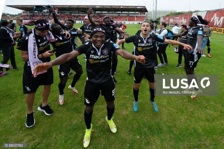 Futebol: Casa Pia vence Leixões e sobe à I Liga