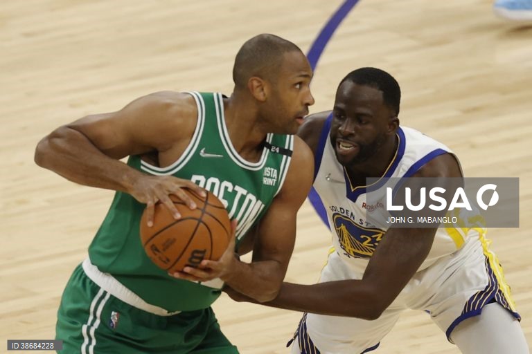 NBA: Golden State Warriors vs Boston Celtics