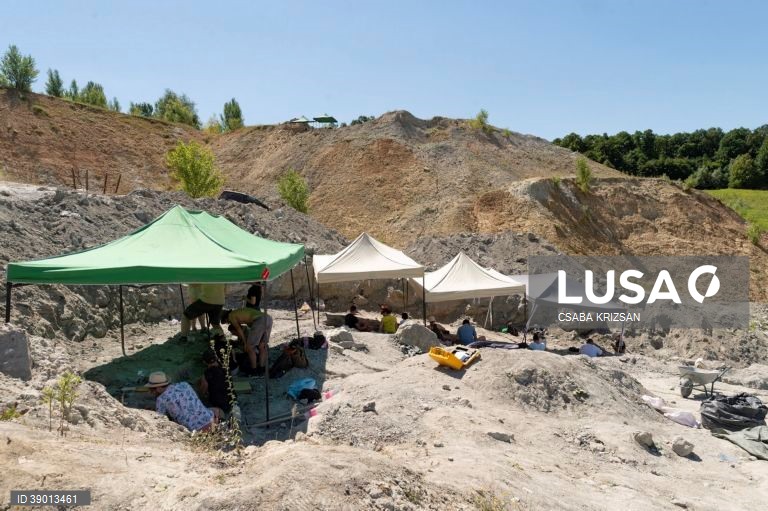 Hungria: escavações arqueológicas nas Montanhas Bakony