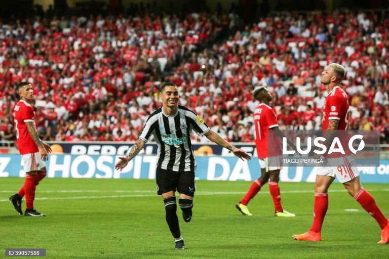 Benfica conquista a 11.ª edição da Eusébio Cup ao vencer o Newcastle 3-2