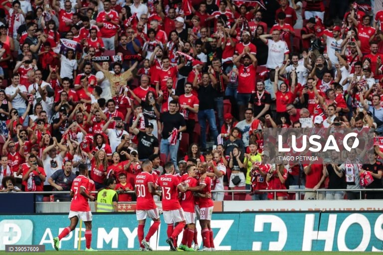 Benfica conquista a 11.ª edição da Eusébio Cup ao vencer o Newcastle 3-2