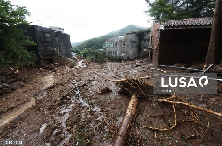 Cheias na Coreia do Sul