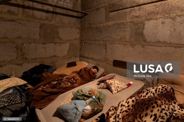 07-10 -Rui Duarte Silva é o vencedor da categoria Notícias nos prémios de fotojornalismo Estação Imagem 2022 com uma reportagem no cenário de guerra ucraniano desencadeado pela invasão da Rússia. Coimbra 17 de setembro de 2022. RUI DUARTE SILVA / ESTAÇÃO IMAGEM / LUSA +++PROIBIDA A COMERCIALIZAÇÃO+++ 