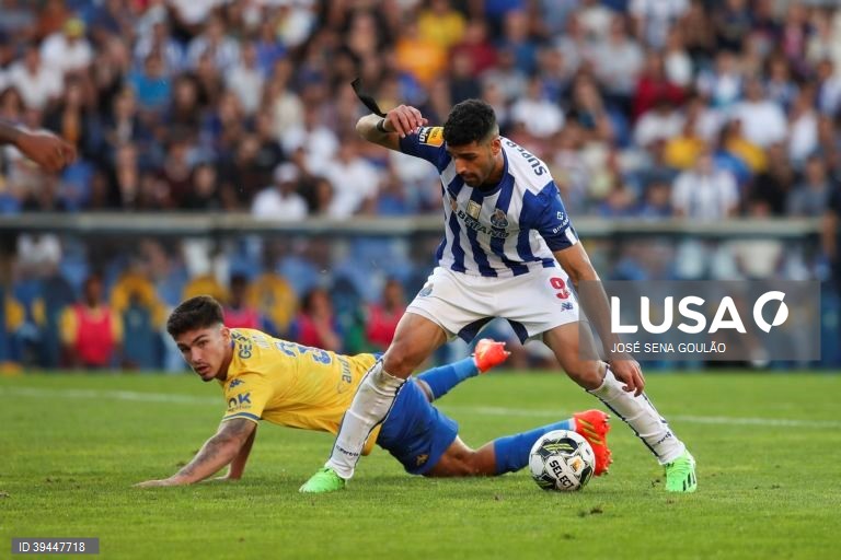 FC Porto empata com Estoril Praia (1-1), em jogo da I Liga portuguesa de futebol