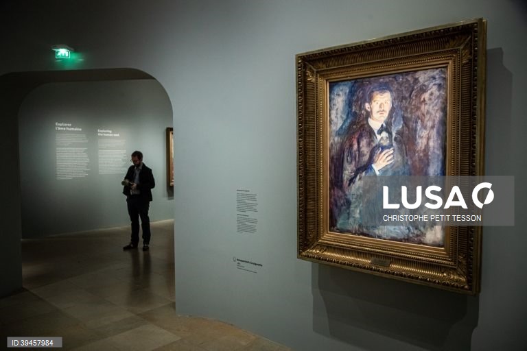 Exposição do pintor norueguês Edvard Munch no Museu d'Orsey em Paris