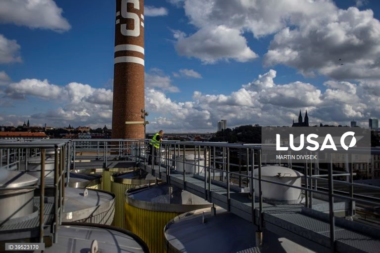 República Checa: Fábrica de cerveja em Praga