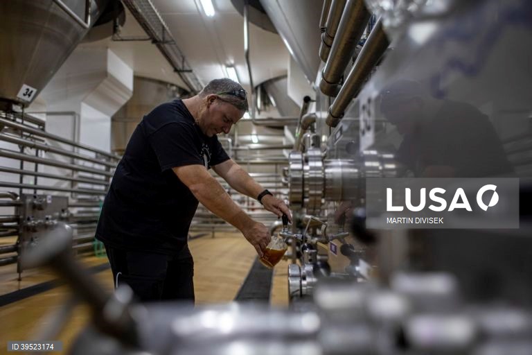 República Checa: Fábrica de cerveja em Praga