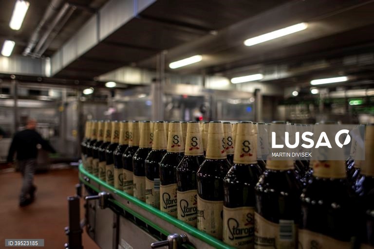 República Checa: Fábrica de cerveja em Praga