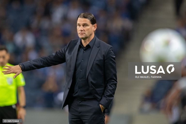 FC Porto vence por 2-0 Bayer Leverkusen em jogo da Liga dos Campeões de futebol