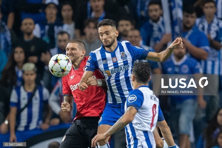 FC Porto vence por 2-0 Bayer Leverkusen em jogo da Liga dos Campeões de futebol