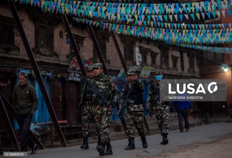 Eleições gerais no Nepal.