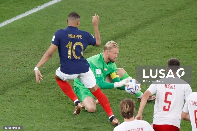 Mundial2022: 'Bis' de Mbappé à Dinamarca coloca campeã França nos 'oitavos'