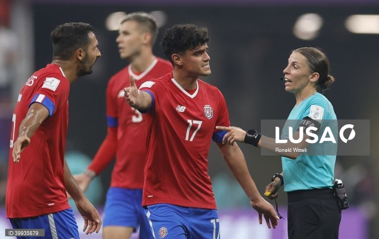 A Alemanha despediu-se do Mundial no Qatar mesmo tendo vencido por 4-2 a Costa Rica, em jogo da terceira jornada do Grupo E. Os alemães terminam esta primeira fase com os mesmos pontos da Espanha, mas ficaram em desvantagem no desempate entre golos marcados e sofridos.