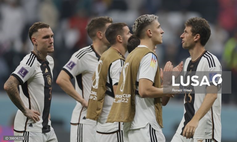 A Alemanha despediu-se do Mundial no Qatar mesmo tendo vencido por 4-2 a Costa Rica, em jogo da terceira jornada do Grupo E. Os alemães terminam esta primeira fase com os mesmos pontos da Espanha, mas ficaram em desvantagem no desempate entre golos marcados e sofridos.