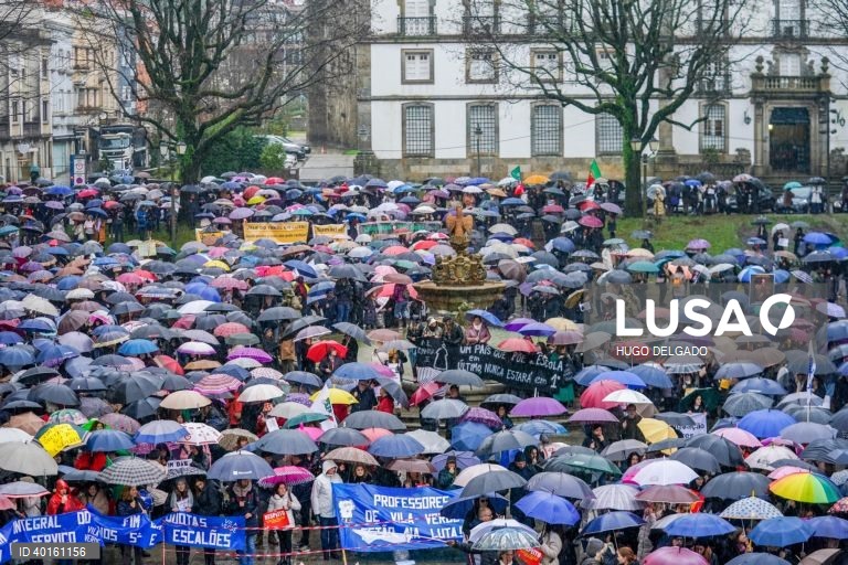 Greve nacional de professores por distritos: concentração em Braga