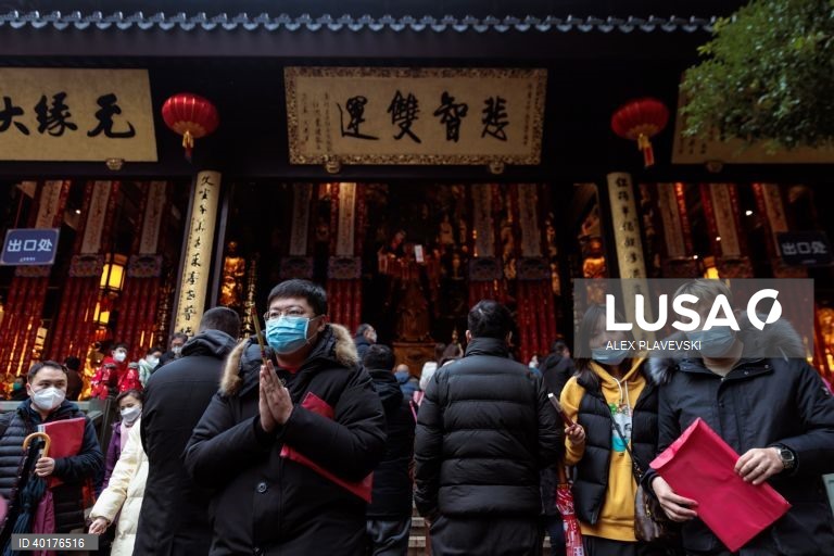 Xangai: Orações para o Ano Novo Chinês