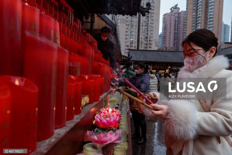 Xangai: Orações para o Ano Novo Chinês