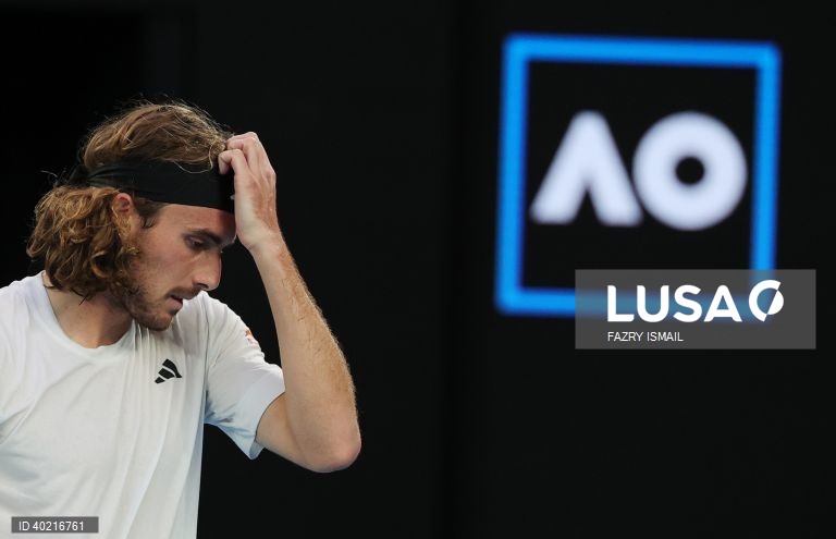 Open da Austrália: Djokovic conquista 10.º título ao bater Tsitsipas