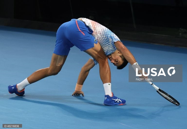 Open da Austrália: Djokovic conquista 10.º título ao bater Tsitsipas