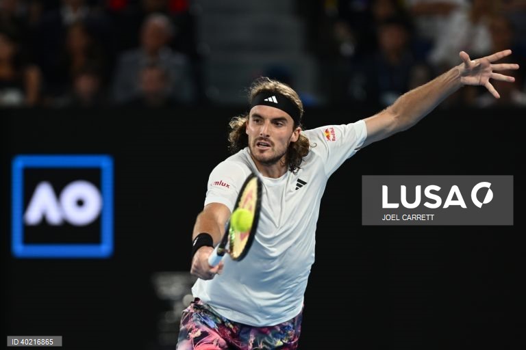 Open da Austrália: Djokovic conquista 10.º título ao bater Tsitsipas