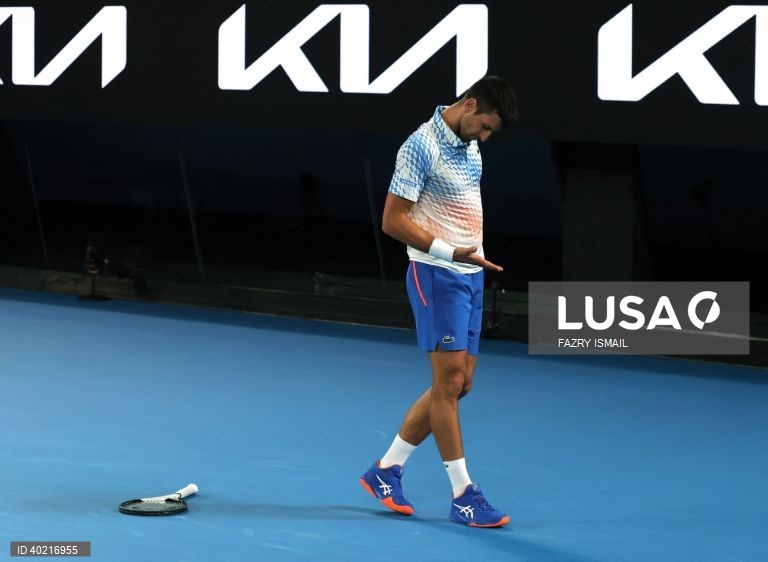 Open da Austrália: Djokovic conquista 10.º título ao bater Tsitsipas
