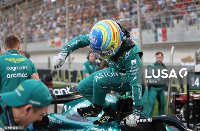 O piloto Max Verstappen vence Grande Prémio do Bahrain de Fórmula 1.