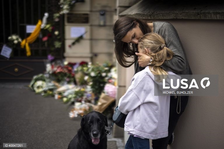 Suíça: Tributo à ‘rainha do rock'n roll' Tina Turner em Kuesnacht