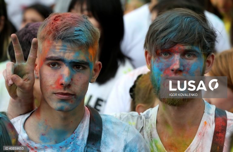 Quirguistão: Festival das Cores em Bishkek