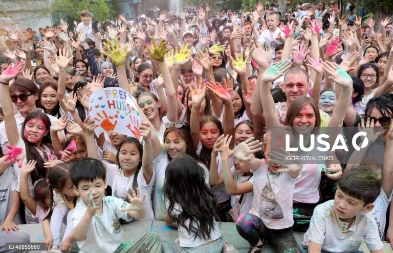 Quirguistão: Festival das Cores em Bishkek