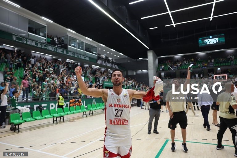 Basquetebol: Benfica vence o Sporting e conquista o título de campeão nacional