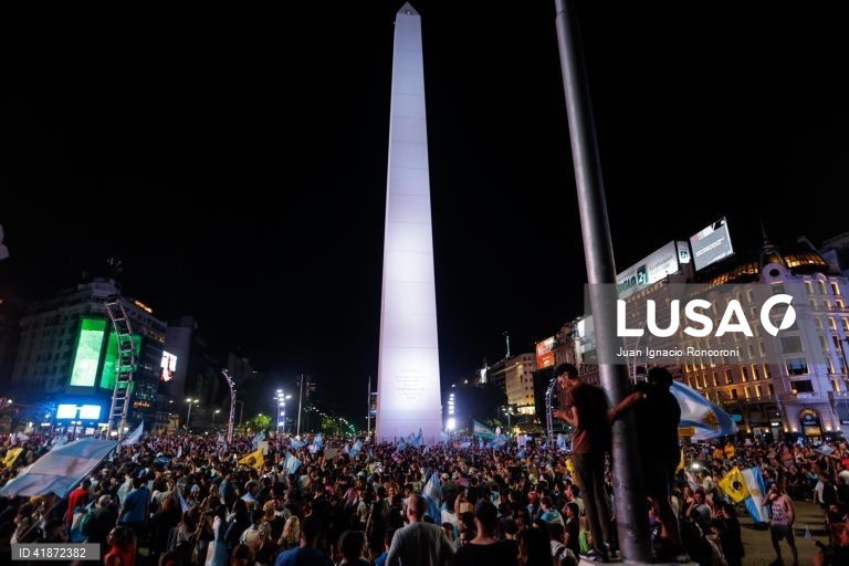 Argentina: Candidato presidencial Milei vence segunda volta das eleições.