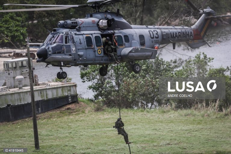Brasil: Exercícios militares em Rio de Janeiro