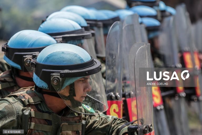 Brasil: Exercícios militares em Rio de Janeiro