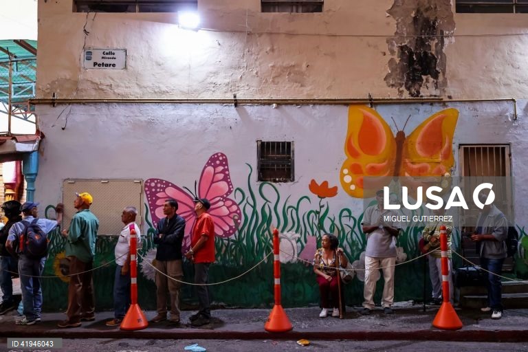 Venezuela: referendo consultivo para a região disputada de Essequibo