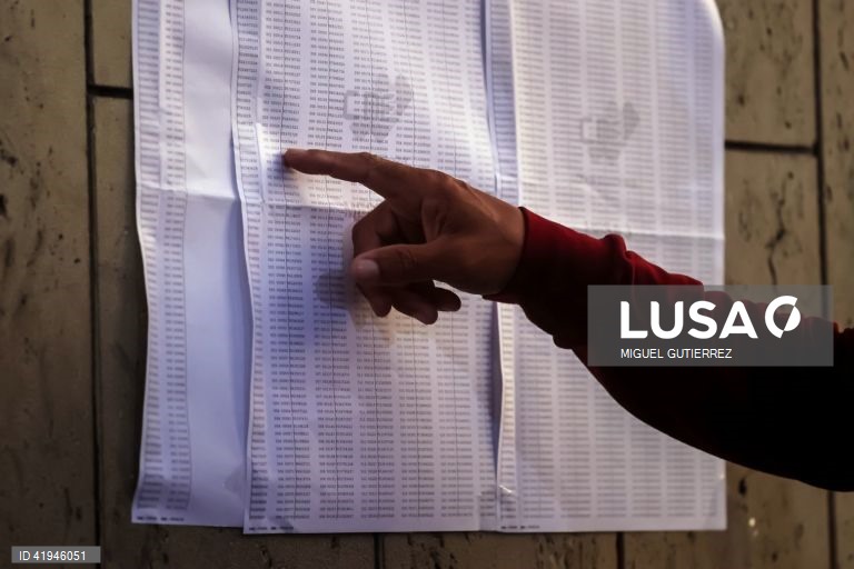 Venezuela: referendo consultivo para a região disputada de Essequibo