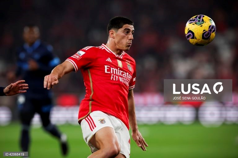 Futebol: Benfica vs Famalicão