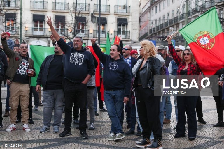 Lisboa: Manifestação contra imigração e "Contra a Islamização da Europa”.