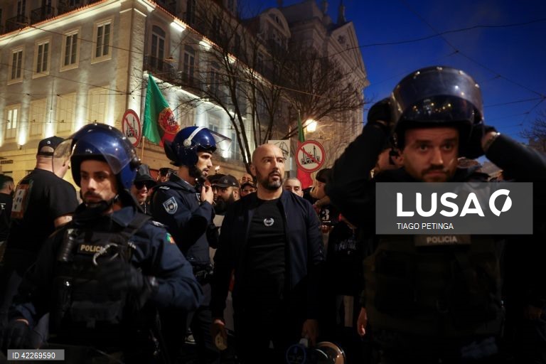 Lisboa: Manifestação contra imigração e "Contra a Islamização da Europa”.