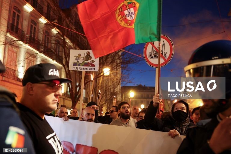 Lisboa: Manifestação contra imigração e "Contra a Islamização da Europa”.