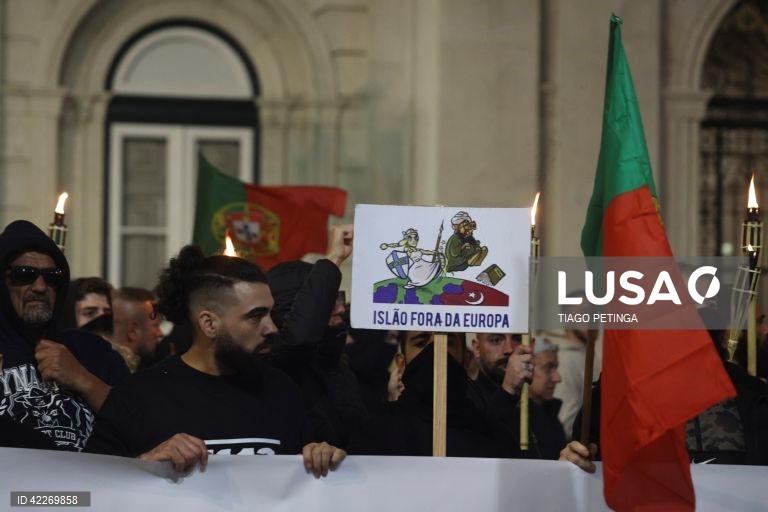 Lisboa: Manifestação contra imigração e "Contra a Islamização da Europa”.