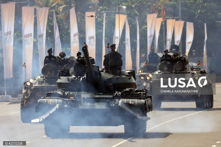 Sri Lanka: Desfile do 76º Dia da Independência 
