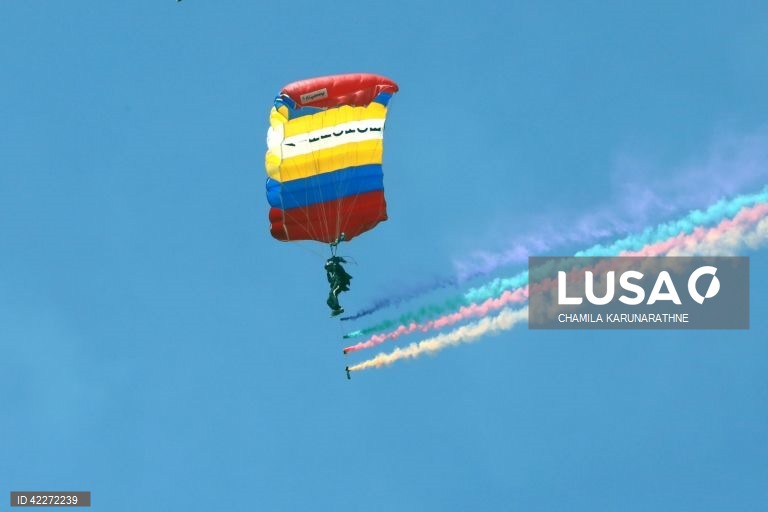 Sri Lanka: Desfile do 76º Dia da Independência 