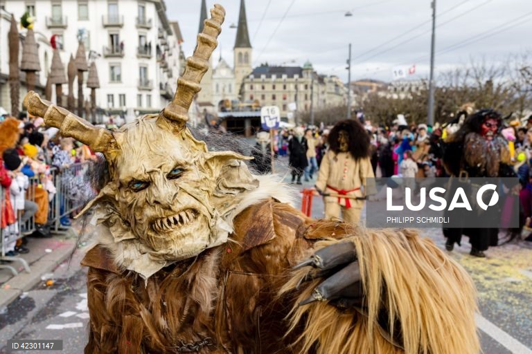 Início do carnaval em Lucerna