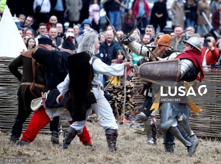 Croácia: Encenação da Revolta dos Camponeses de 1573 em Donja Stubica