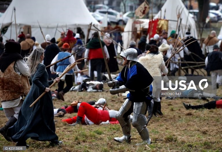 Croácia: Encenação da Revolta dos Camponeses de 1573 em Donja Stubica