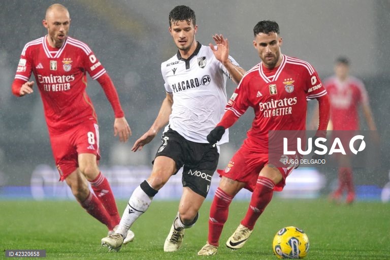 Futebol: Vitória de Guimarães v Benfica