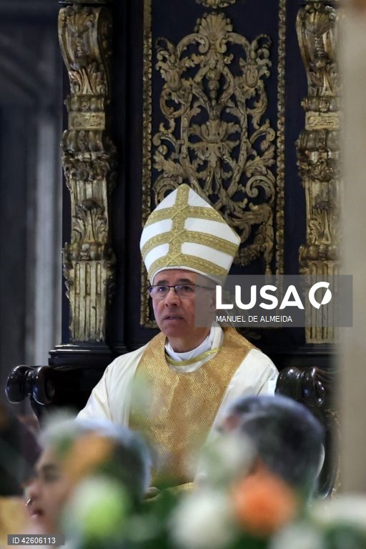 Patriarca de Lisboa, Rui Valério, preside à Missa de Domingo de Páscoa, 31 março 2024, na  Sé Patriarcal, em Lisboa.     MANUEL DE ALMEIDA / LUSA