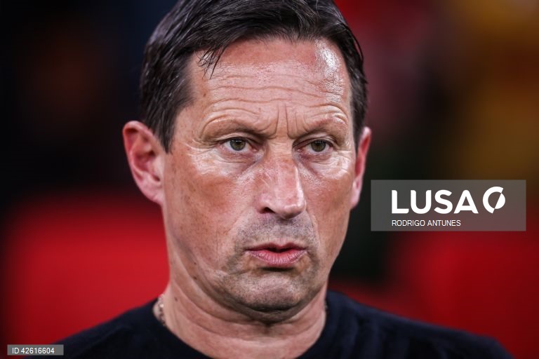 O Sporting qualificou-se hoje pela 30.ª vez para a final da Taça de Portugal em futebol, ao empatar 2-2 no reduto do Benfica, em encontro da segunda mão das meias-finais, disputado no Estádio da Luz, em Lisboa.