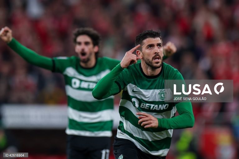 O Sporting qualificou-se hoje pela 30.ª vez para a final da Taça de Portugal em futebol, ao empatar 2-2 no reduto do Benfica, em encontro da segunda mão das meias-finais, disputado no Estádio da Luz, em Lisboa.